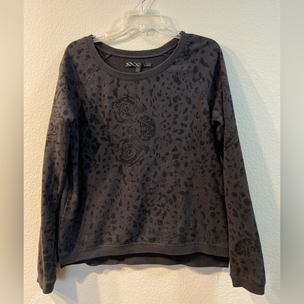 Black sweatshirt